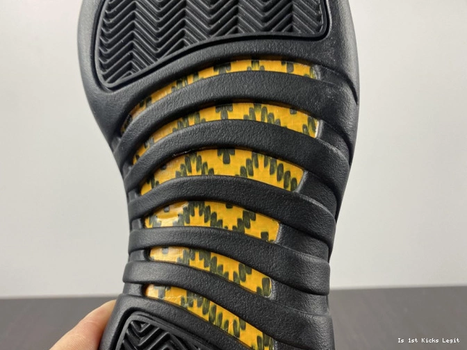 Retro 12 130690-125 (2013) Taxi Jordan 0523